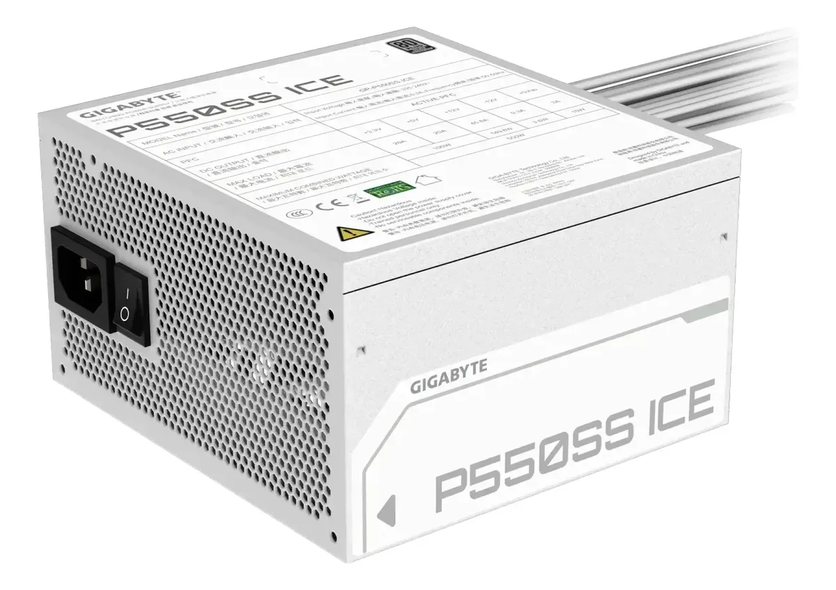 Fuente Gigabyte P550S 550W 80 Plus Silver Blanca